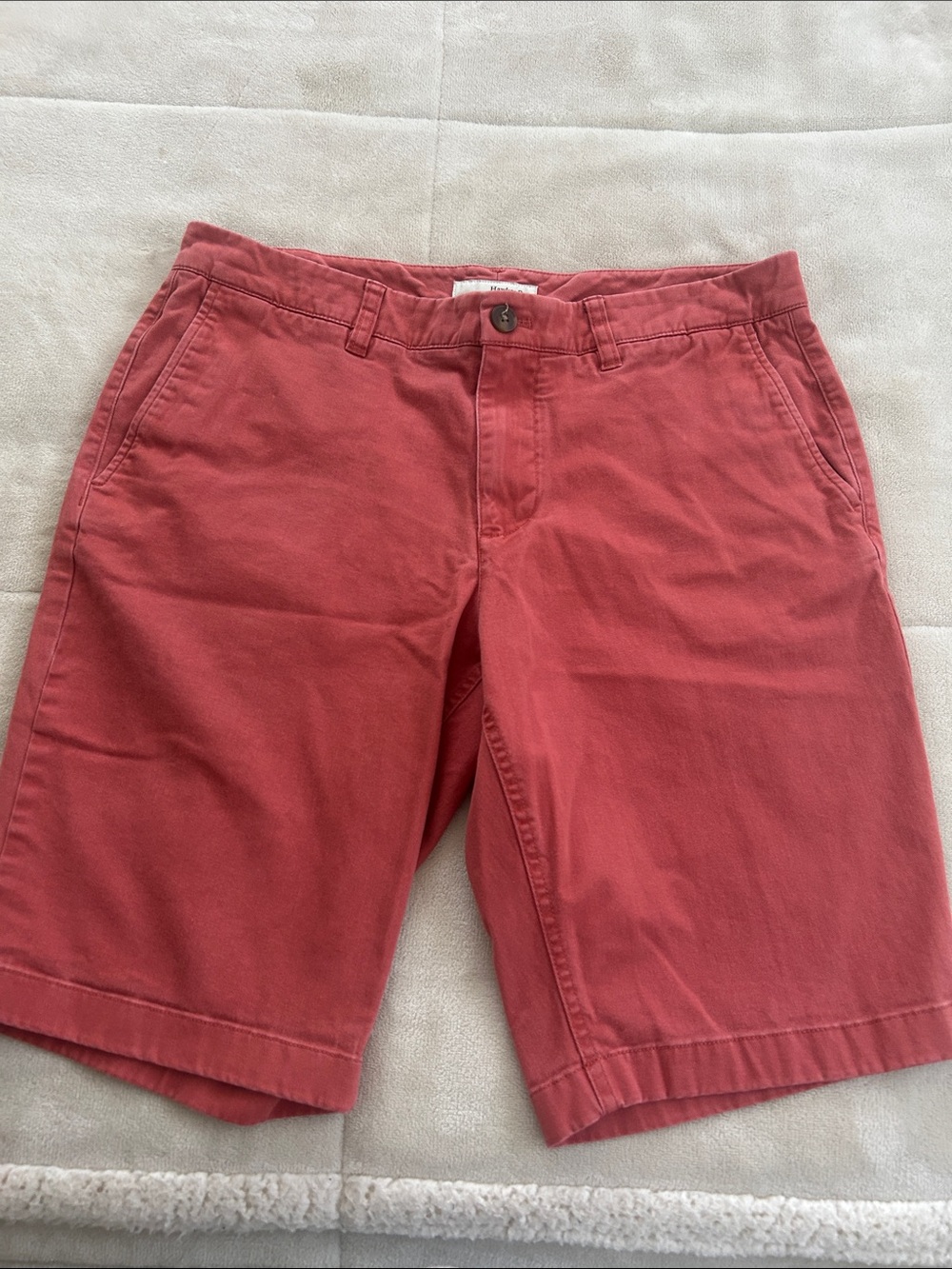 Men's Flat-Front Coral-Red Cotton Shorts